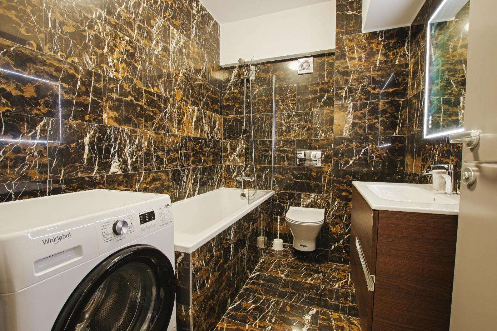 Himson-Brown Apartment Iasi Eksteriør billede
